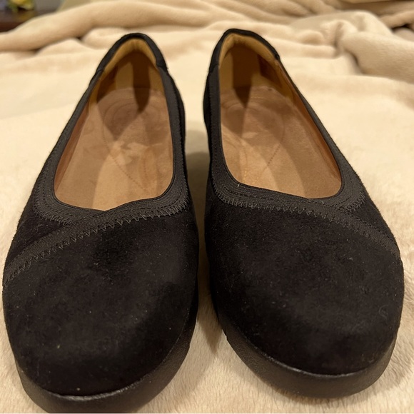 Clarks Black Suede Slip-On Loafers - Picture 4 of 7